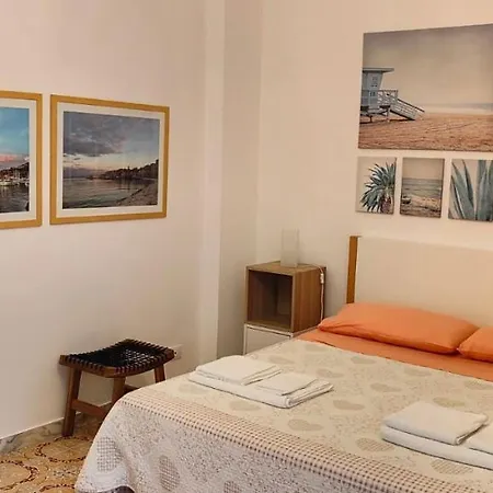 Guest house Holidays