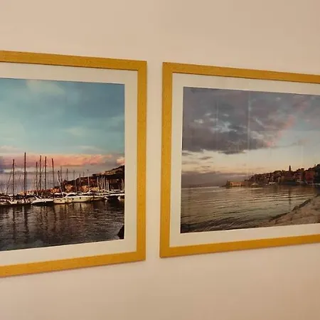 Holidays 招待所 3*